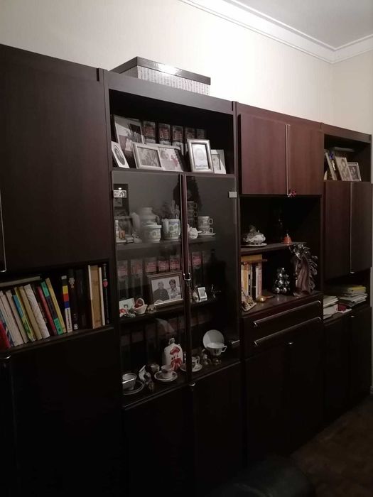 Mobília de sala em excelente estado 4 módulos bons e diva incluído