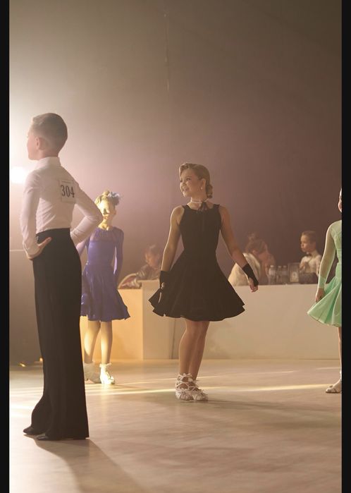 Продам платье бейсик для бальных танцев