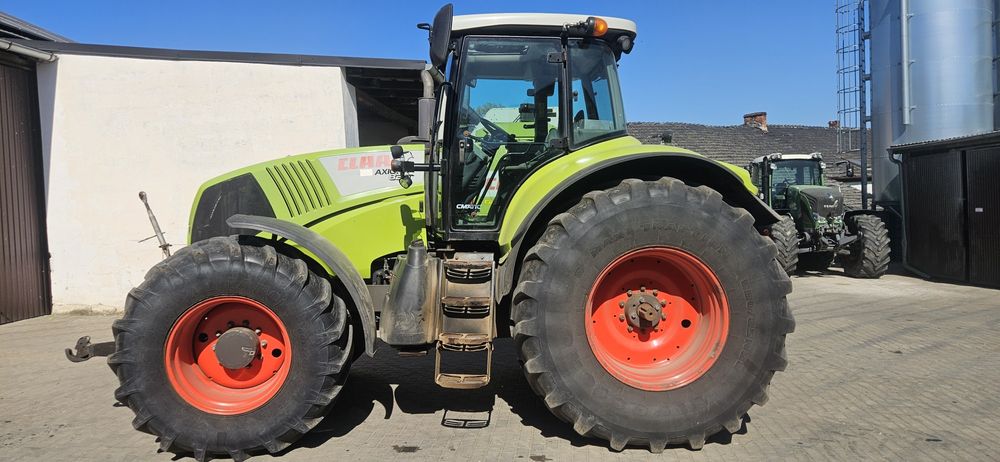 Ciagnik claas Axion 820