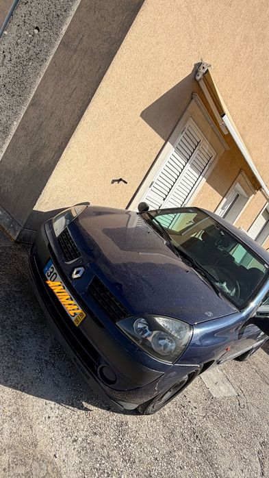 Renalt clio 2001 de retorno leia o anúncio