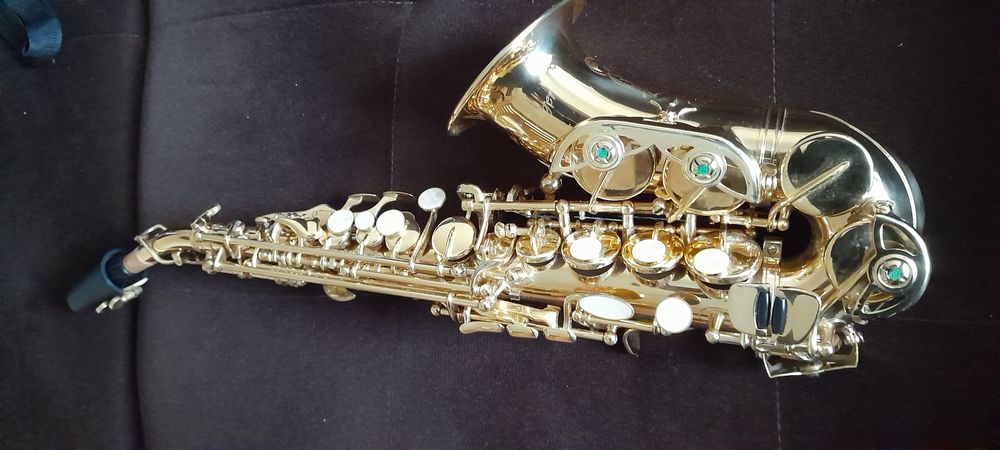 Saksofon sopranowy ,ustnik ,kplfuterał