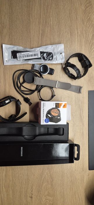 Samsung Galaxy Watch 5 Pro + dodatki
