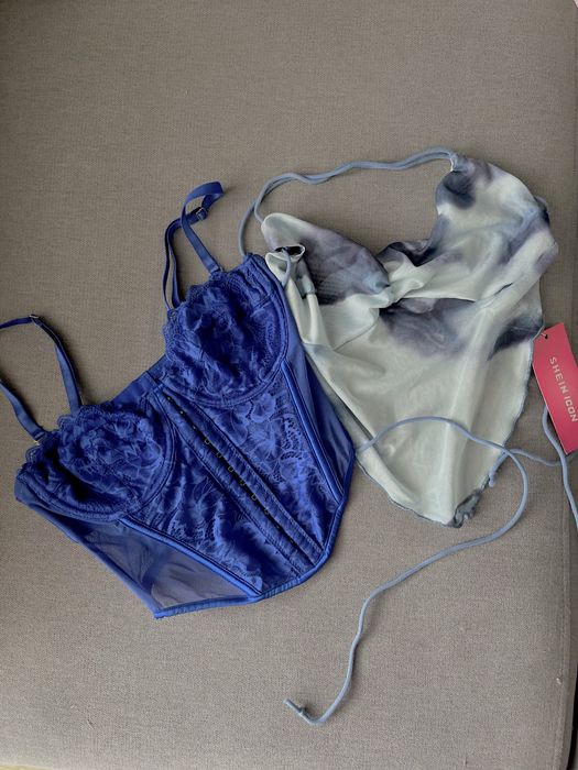 Пакет жіночих речей