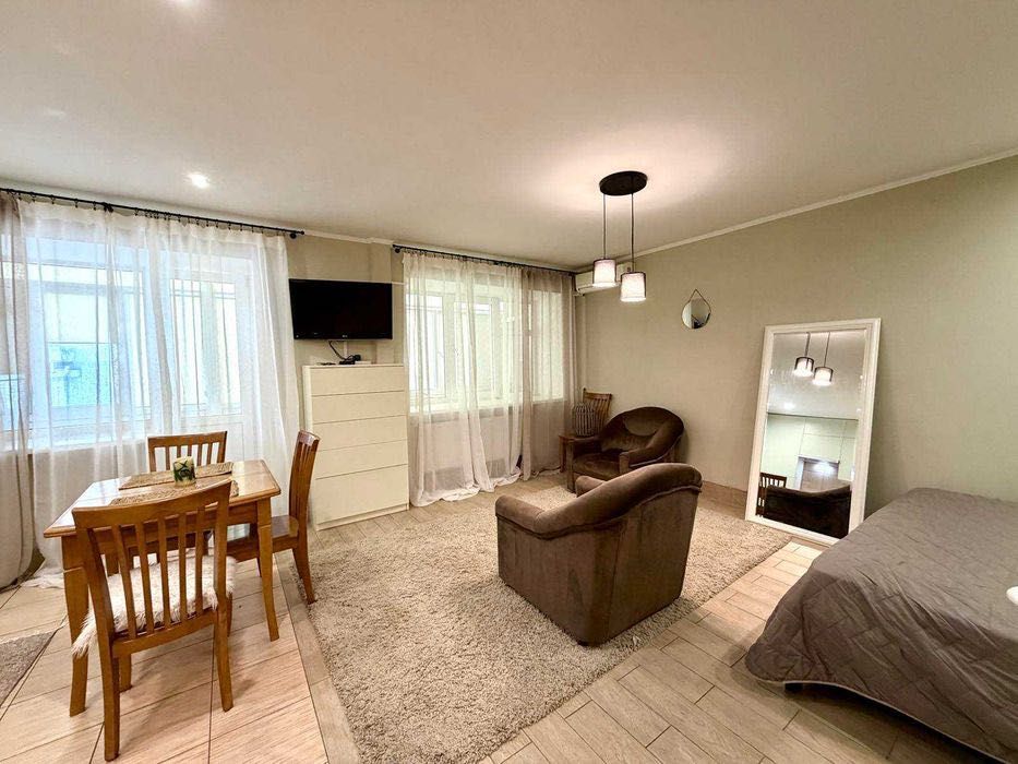 Сдаю квартиру посуточно в районе Соборной!