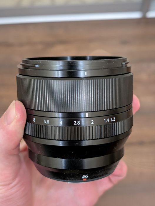 Об'єктив портретний Fujifilm XF 56mm F1.2 R WR як новий
