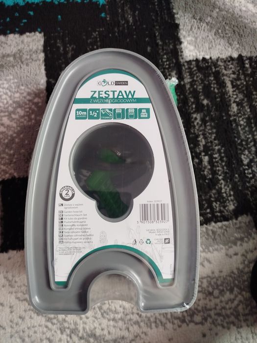 Zestaw z wężem ogrodowym 10M GOLD GARDEN