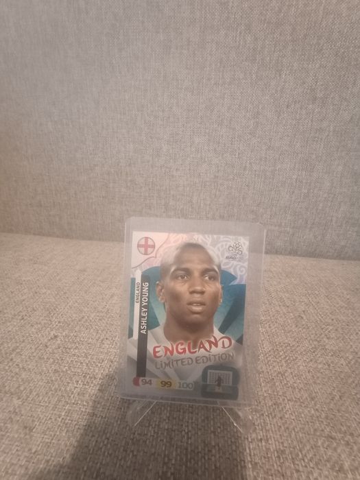 Panini UEFA euro 2012 Ashley young limited edition UK version england stan idealny