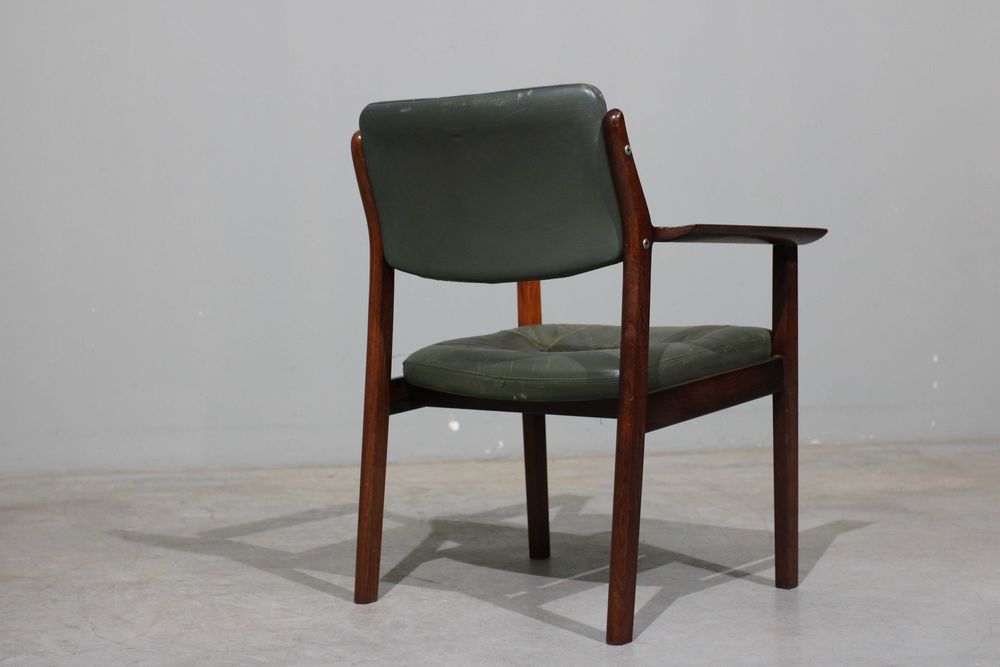 Par de cadeirões Arne Vodder em pau santo | Danish Design