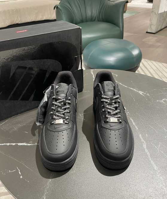 Nike Air force 1 Supreme Czarny rozmiar 43 Nowe