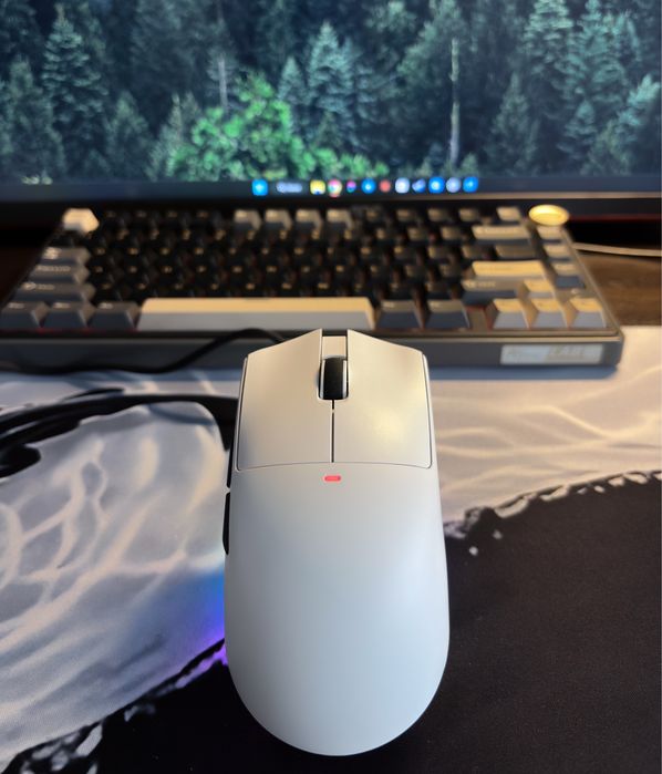 Nowa bezprzewodowa myszka LDON V3 PRO + stacja ładująca, gamingowa dla graczy