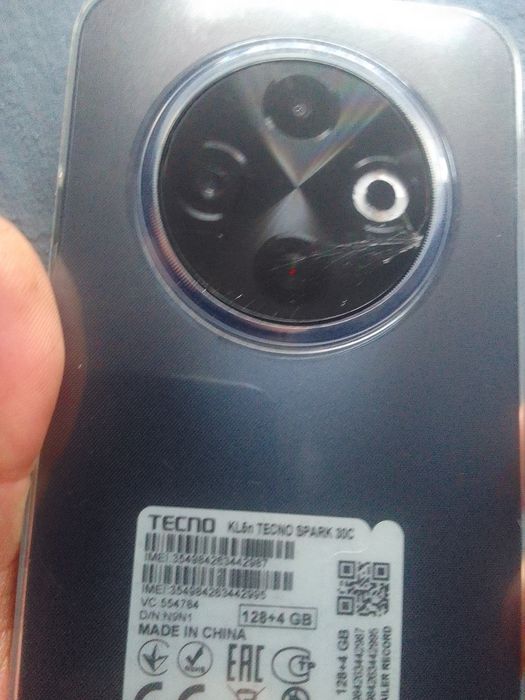 Стерео Смартфон Tecno spark 30c + чохол зарядка