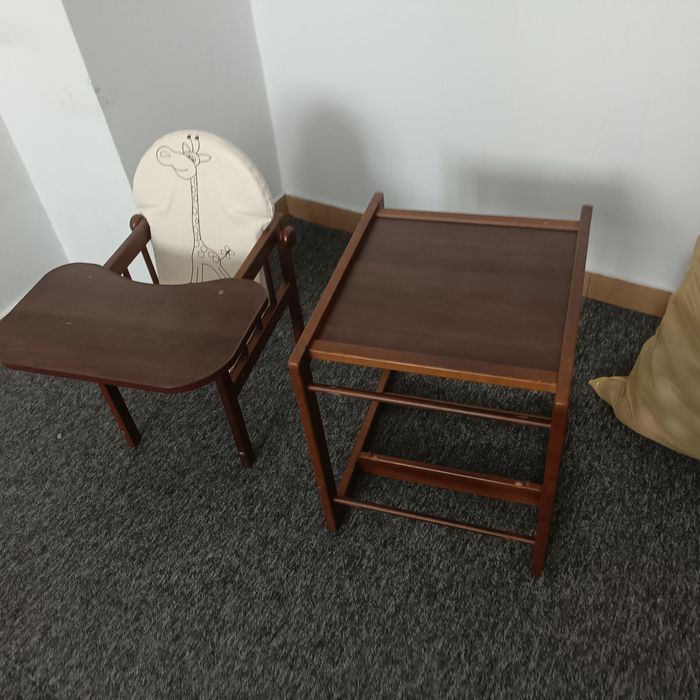 Krzeselko stolik dla dziecka