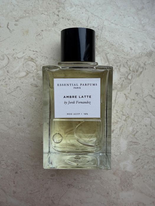 парфуми Essential Parfums
