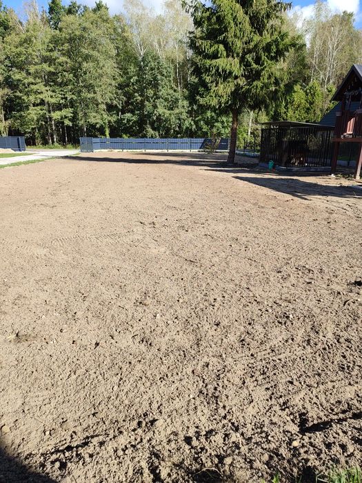 Zakładanie trawników glebogryzarka separacyjna systemy nawadniające