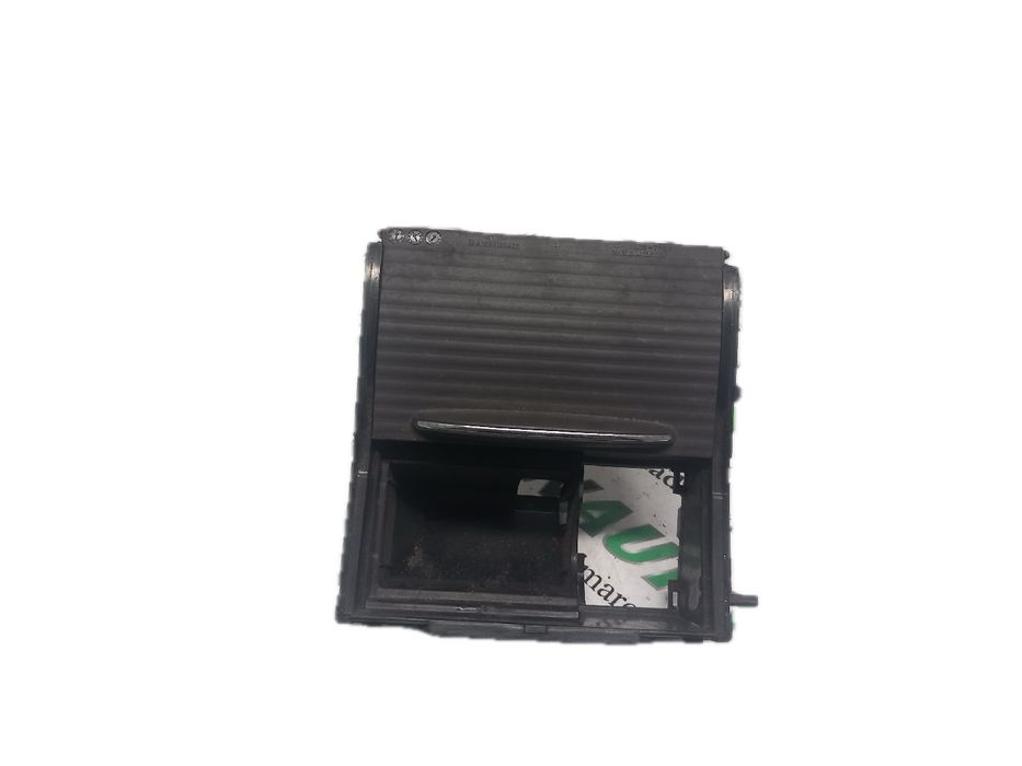 Cinzeiro MERCEDES-BENZ Classe A (W168)