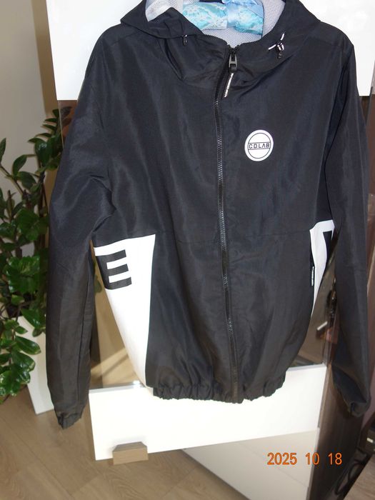 Kurtka wiatrówka rozm. S  CROPP