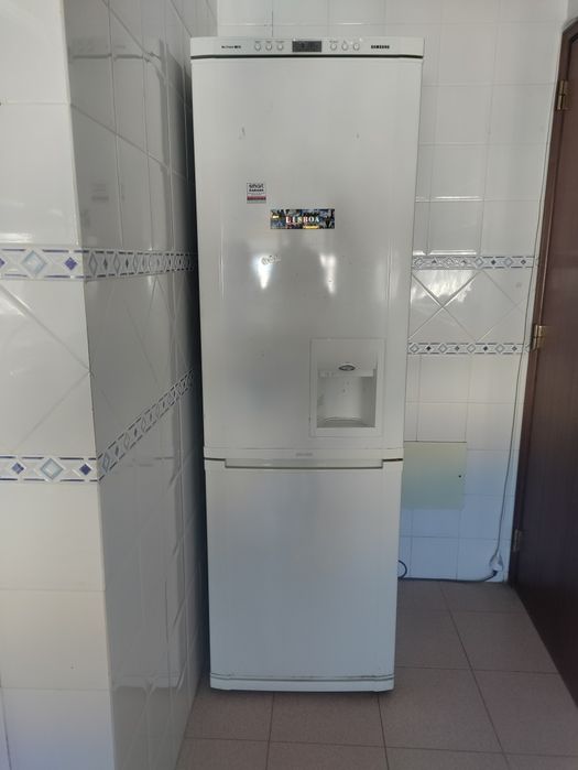 Frigorífico em bom estado