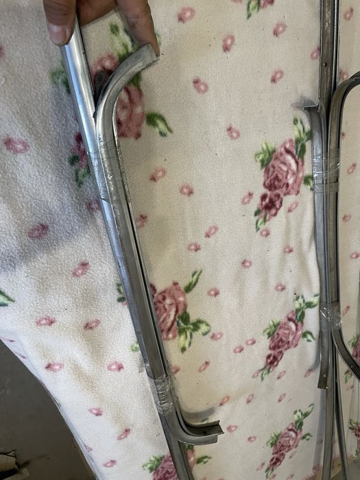 Газ 2410 заднє скло