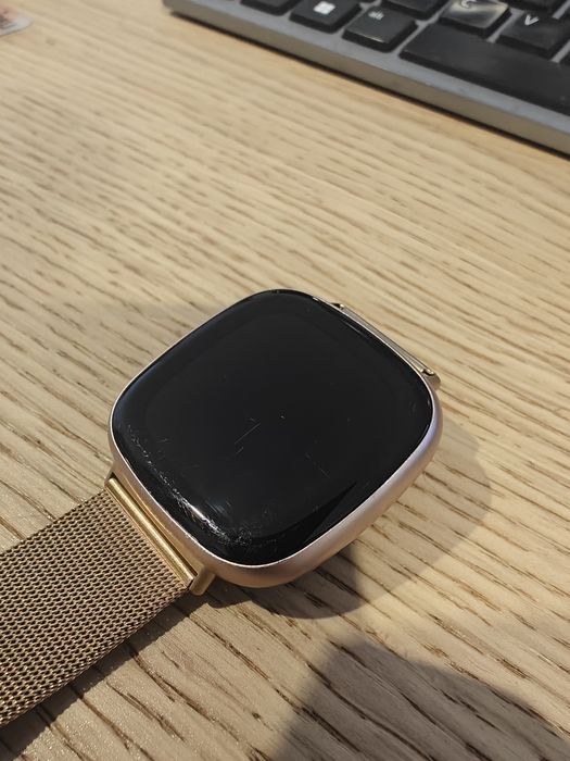 Google Fitbit Versa 4