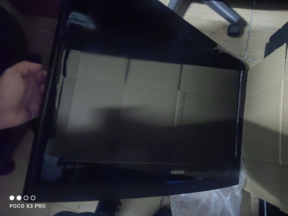 TV Samsung 32" usada em bom estado