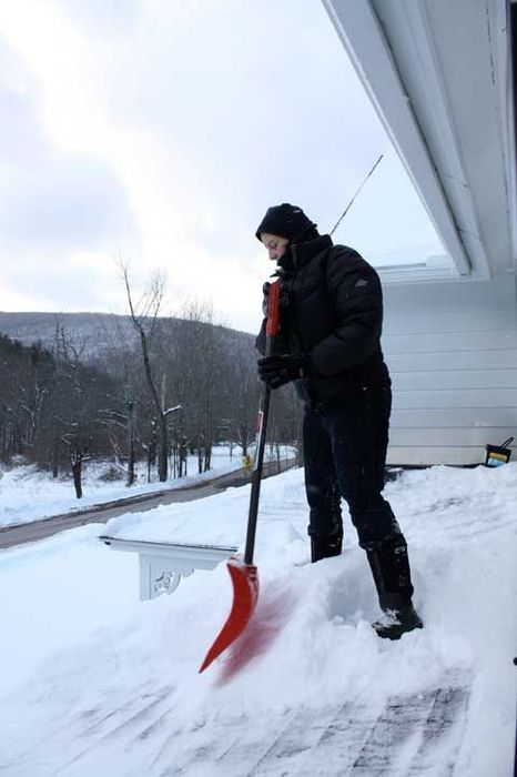 Клининг на высоте фасады высотники  уборка снега чистка солнечных бата