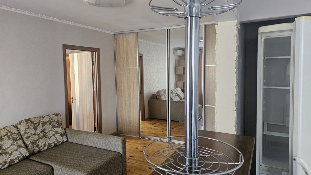 Продам 2к квартиру Центр