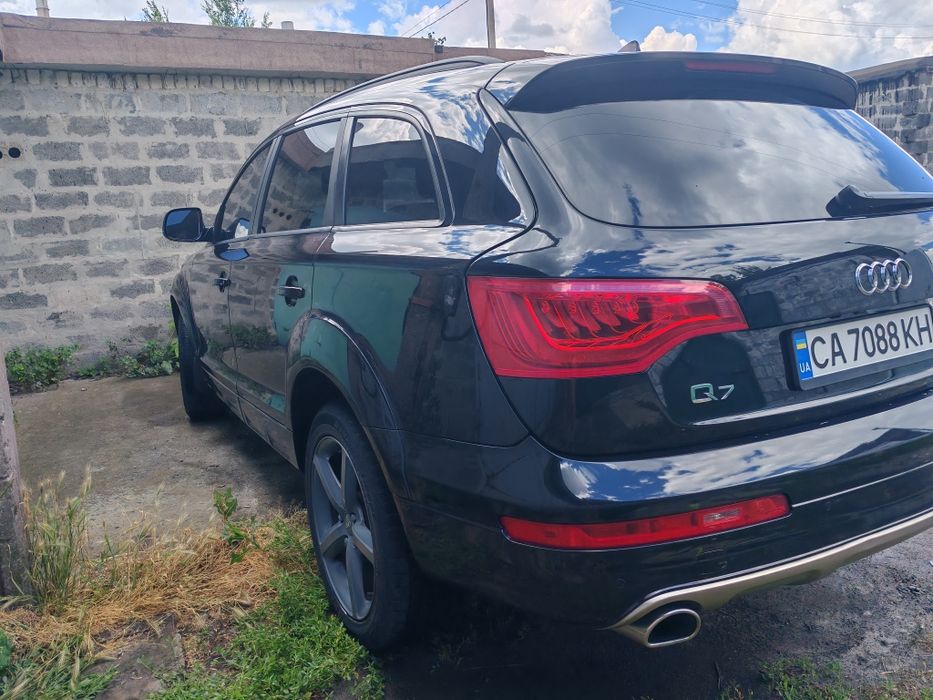 Ауди Q7 продам 2015