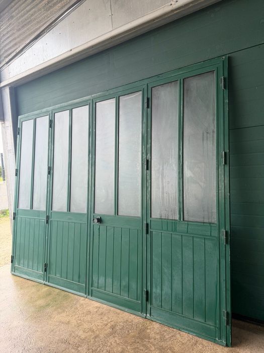 Portão alumínio 4 folhas usado em bom com 3000x2280mm altura