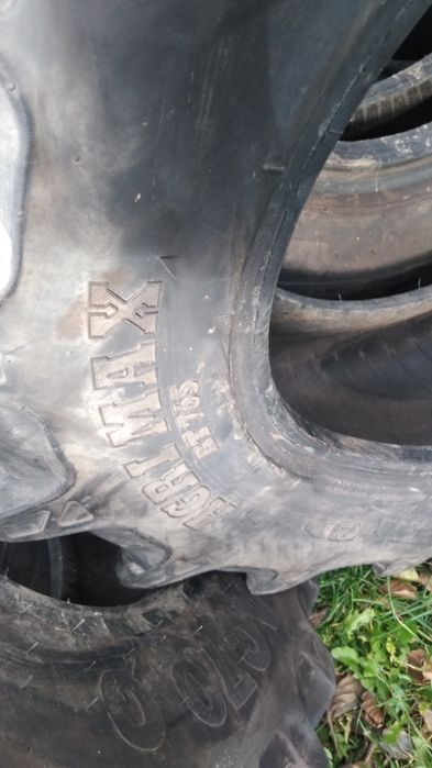 Opona rolnicza 300/70r20 Bkt agrimax traktorek ogrodowy Kubota iseki