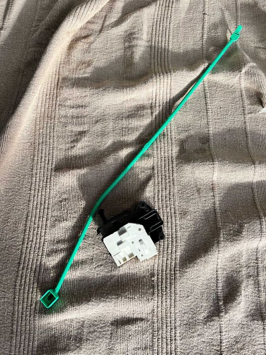 Bloqueio de Segurança da Porta DL‑S2 – Indesit Maq. Lavar Roupa