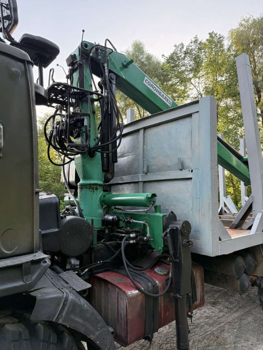 Камаз 4310 лісовоз довга база