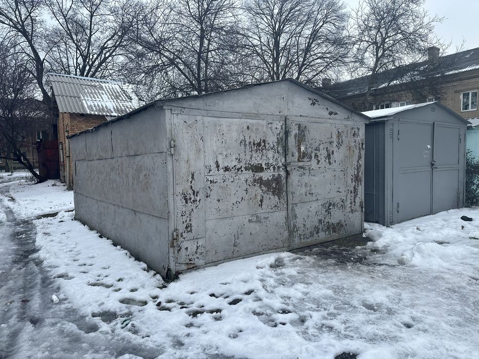 Продам металический гараж, центр города