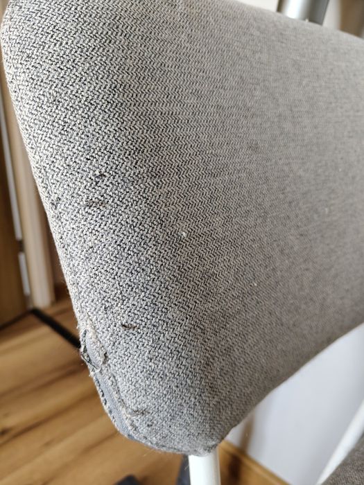 Krzesła Vihals Ikea