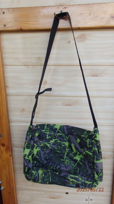 Torba na ramię - uniwersalna