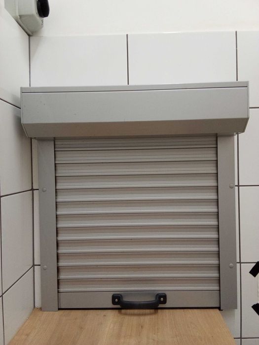 roleta okna, wydawki , srebrna 55 x 55 cm