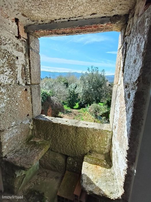 Quintinha com moradia para restauro - Covas - Vila Nova de Cerveira