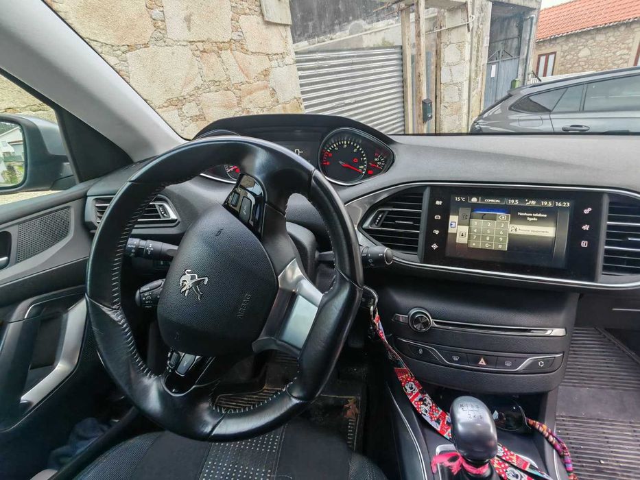 2015 Peugeot 308 SW ALLURE 1.6 BLUEHDI