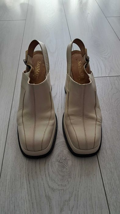Buty damskie na obcasie, skórzane r.39