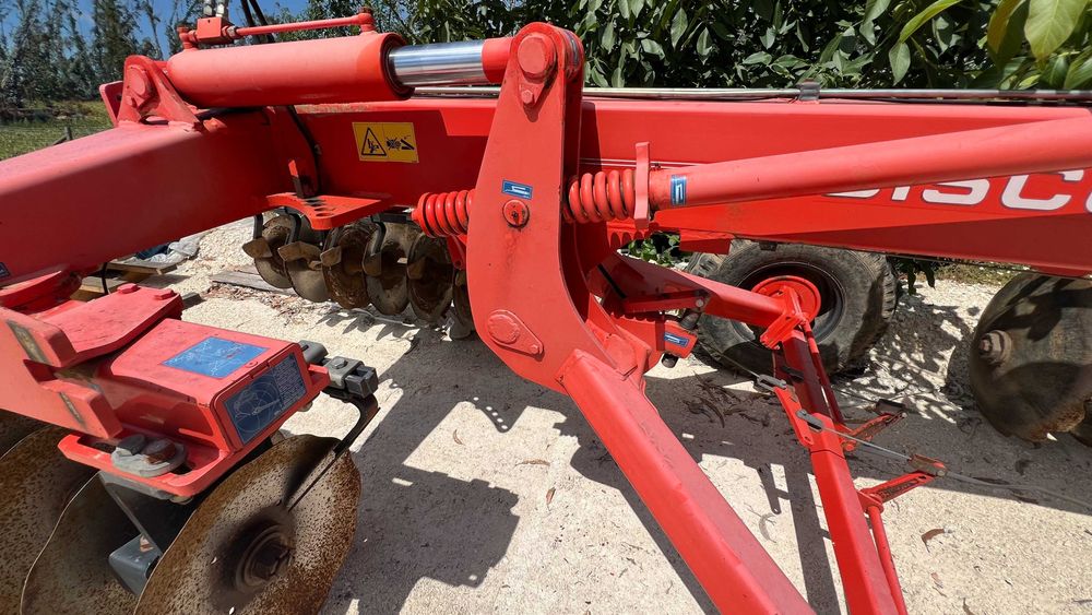 Grade de Discos KUHN DISCOVER XS 24/660 – Ano 2007