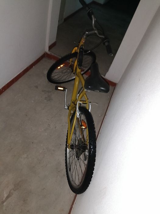 70€ bicicleta roda 26 pegar e andar com mudanças tudo ok