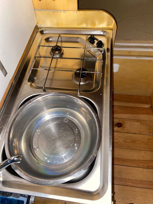 Autocaravana Renault Traffic pronta a utilizar