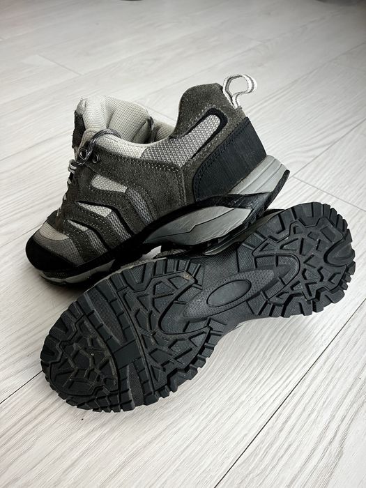 Трекінгове взуття Weissenstein