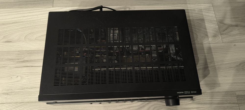 Amplituner Yamaha RX-V577