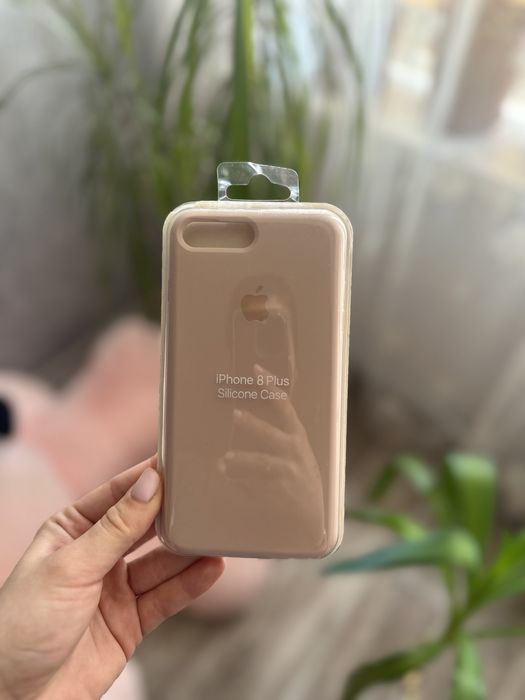 Продам чехол на 7+, 8+