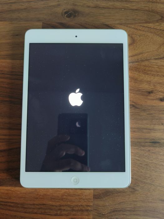 iPad mini 1.ª Geração (A1432) 16 GB Wi-Fi – Branco – Bom Estado