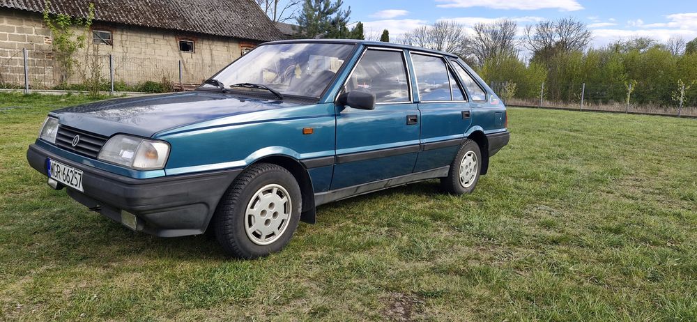 Polonez Caro 1.6