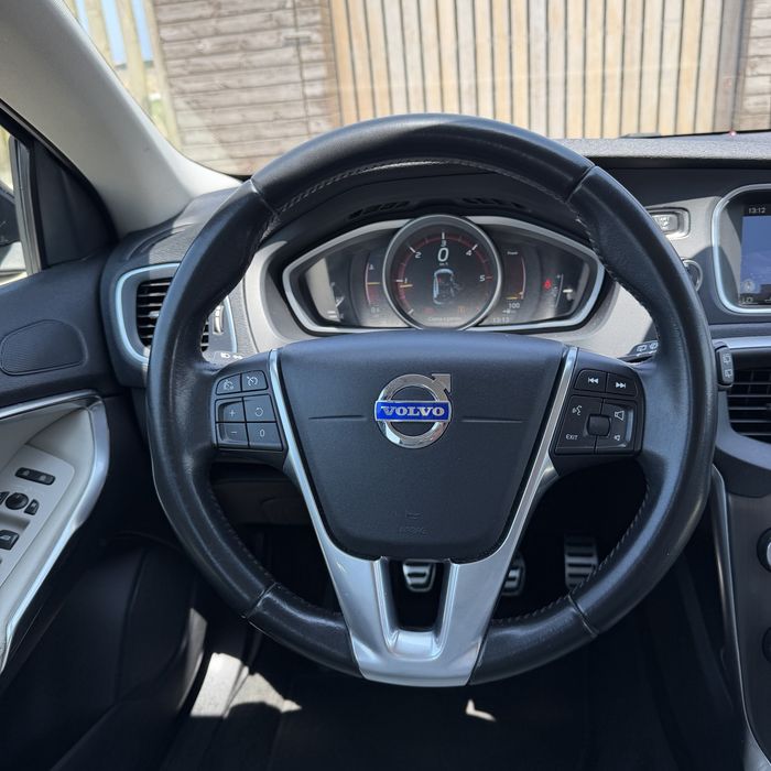 Volvo v40 2.0 gasoleo