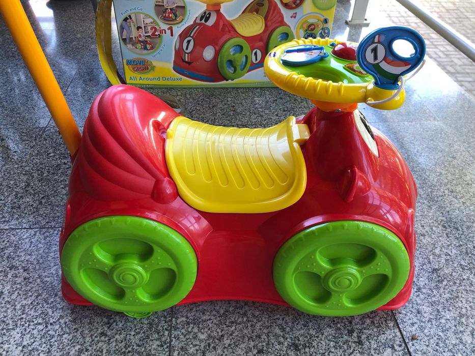 Carrinho semi novo Chicco