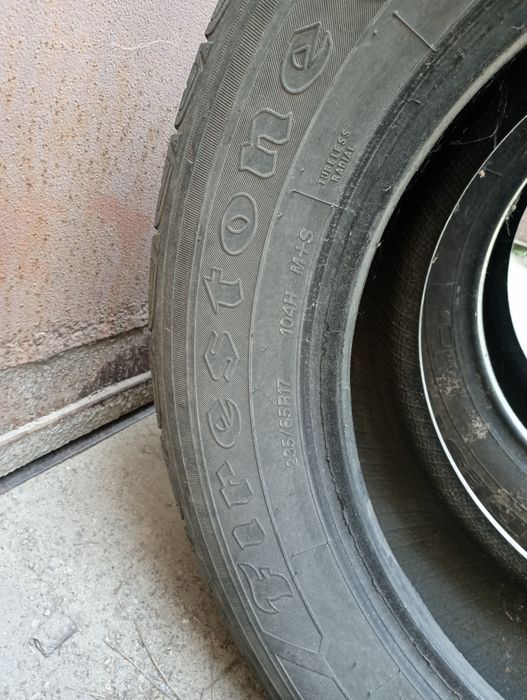 235.65 R17 Firestone пара