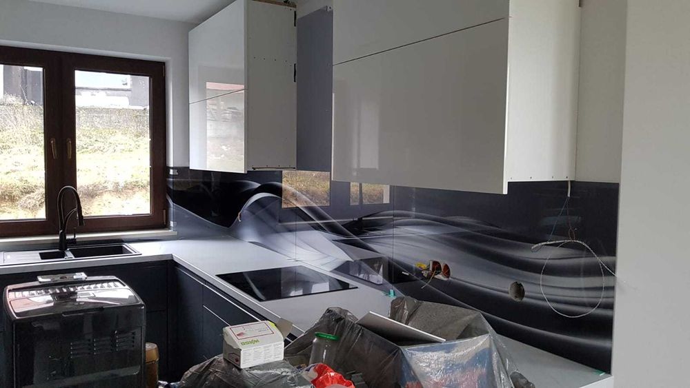 płytka  lacobel  panel szklany nadruk UV kuchnia